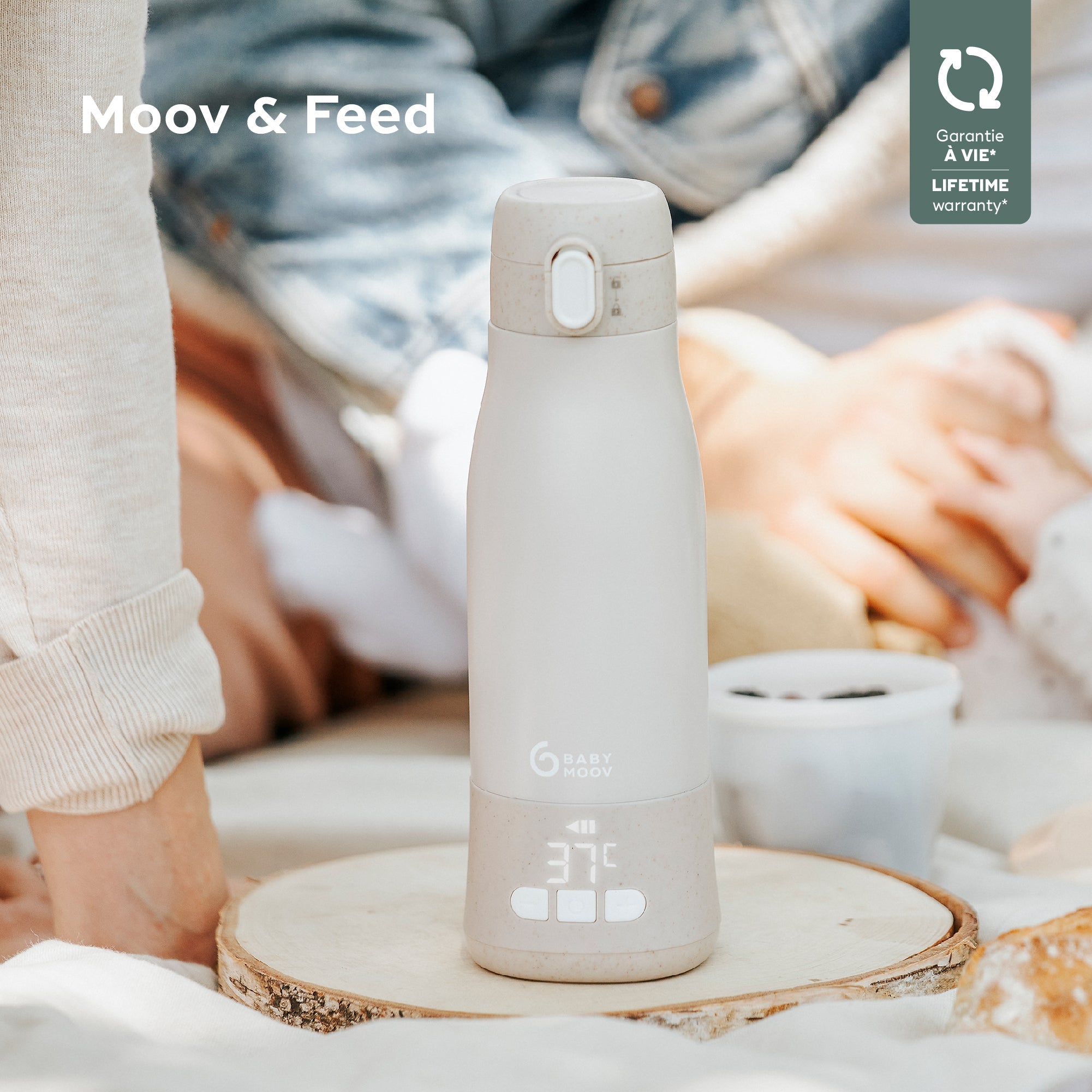 Moov and Feed Portable Bottle Warmer.